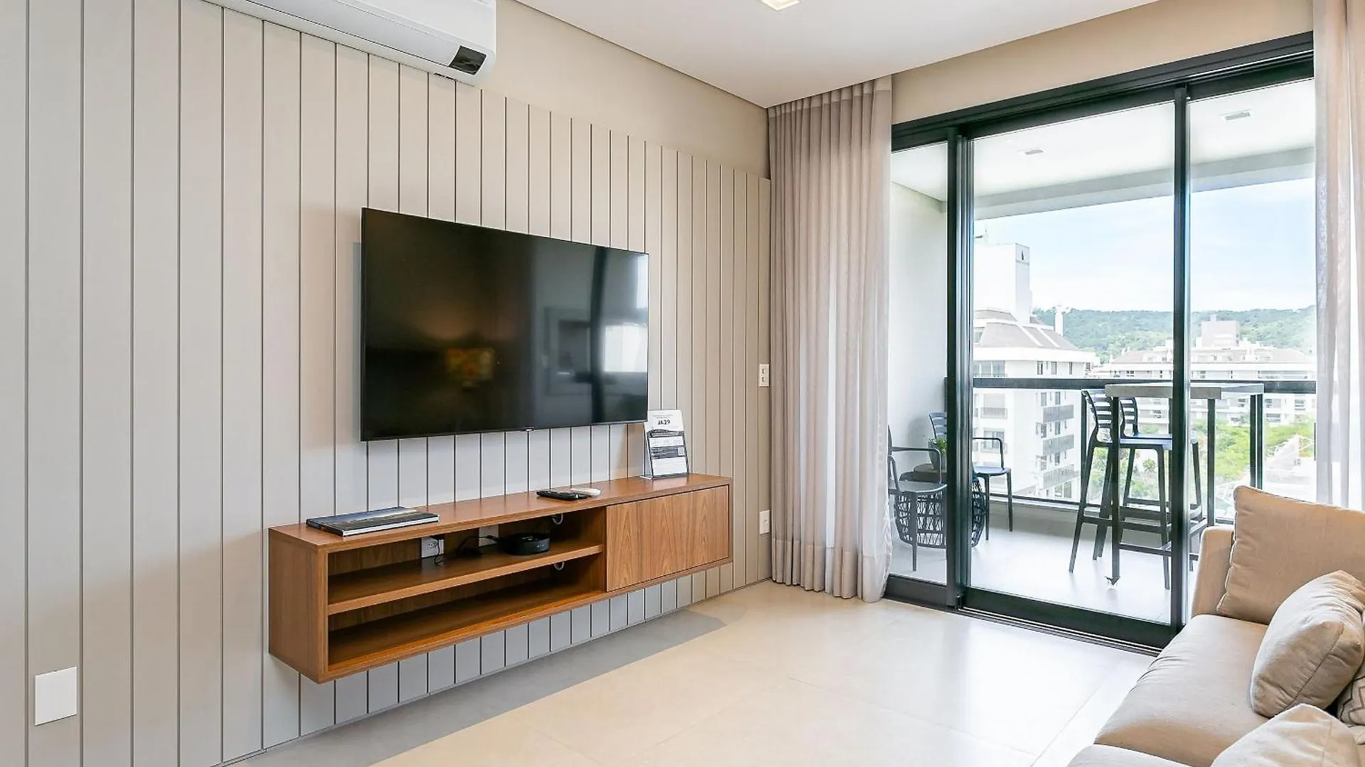 Wi-Fi 350Mb | 150M Da Praia De Jurere #Ja29 Florianopolis Apartment
